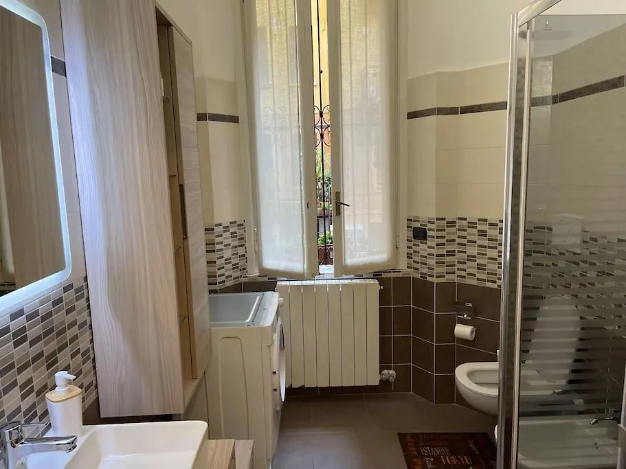 Appartement Nel Quartiere Bayres Suite Completamente Rinnovata Milaan Italië